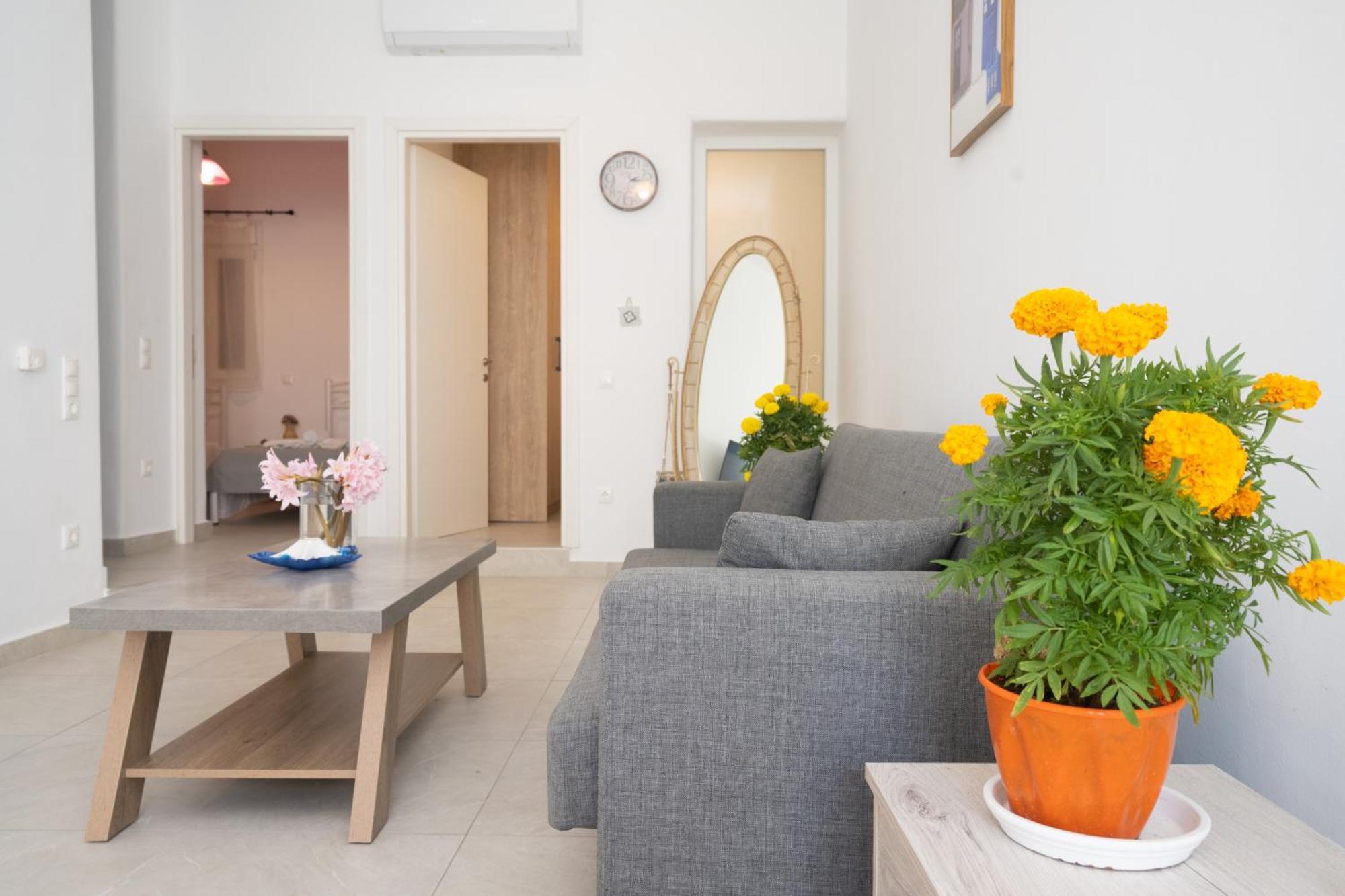 Spilia Mykonos Aparthotel